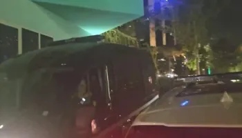 Përplasjet para Kryeministrisë/ Shoqërohet në polici Dritan Goxhaj, edhe dy protestues të tjerë (EMART)