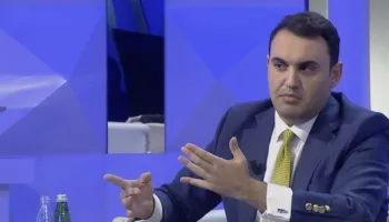 Pesë vjet pas “non grata”, Berisha në SHBA/ Këlliçi: Viza është me shumë hyrje-dalje, çfarë shkruhet në të
