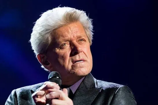 Peter Cetera feston 82-vjetorin