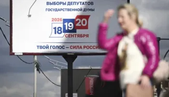 Podiume bosh, shpërblime për votimin elektronik dhe opozita jashtë gare! Rusët votojnë mes përshkallëzimit të luftës në Ukrainë