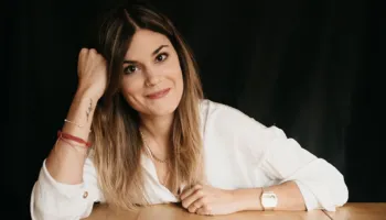 Poezi nga Elvira Sastre: Ditët pa ty