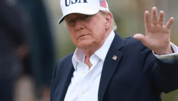 Premtimi i Trumpit për 5,000 dollarë ‘dividend’ shkakton debat