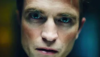 “Primetime”: Robert Pattinson shkëlqen në satirën e errët mbi televizionin që e kthen skandalin në spektakël