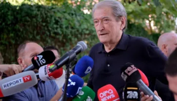 Protesta në SHBA kundër Ramës/ Berisha: Falënderoj diasporën guximtare që i tha se je personi më i urryer