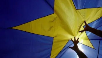 Pse BE-ja mbetet shumë tërheqëse për vendet më të varfra, por jo për demokracitë e pasura si Islanda, Norvegjia dhe Zvicra?!