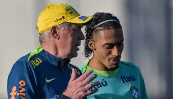 Pse Raphinha nuk shkëlqen te Brazili njësoj si te Barcelona? Ancelotti e kupton “gabimin” dhe vendos të “kopjojë” Flick