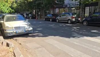 Që nga 5 tetori, parkim me pagesë në Durrës! Ja sa do të paguajnë qytetarët dhe çfarë përfitojnë rezidentët