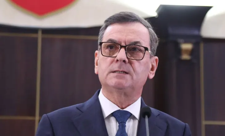 Qeveria bllokoi në Thesar rrogat, kreu i Gjykatës së Lartë letër Financave: Zhbllokoni menjëherë pagesat mujore
