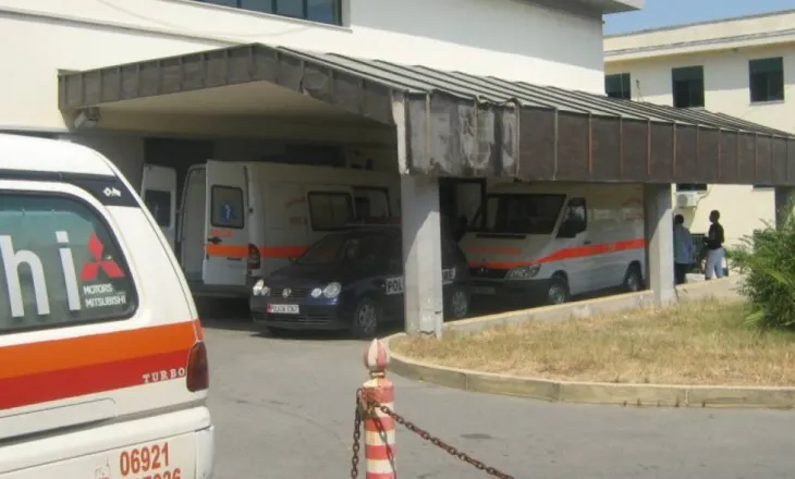 Ra në rrymën elektrike teksa punonte në varkë, shtetasi i huaj dërgohet me urgjencë në spitalin e Durrësit!