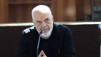 Rama justifikon shkrirjen e dy bashkive të tjera: Poliçani dhe Dimali do të marrin të njëjtat shërbime, por brenda bashkisë Berat