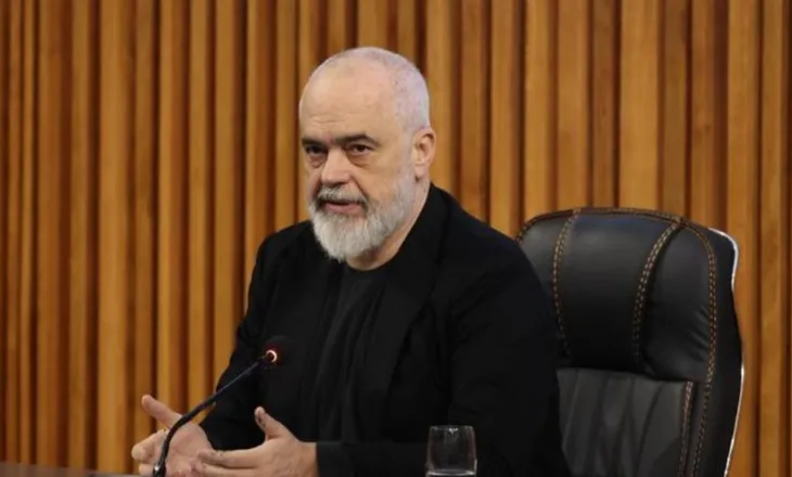 Rama mbledh sot Grupin Parlamentar të PS dhe qeverinë