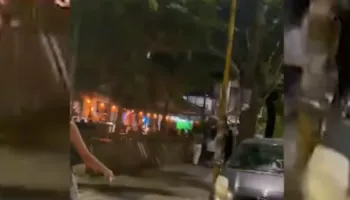 ‘Rama në burg, Belinda në burg’/ Protestuesit ‘zënë mat’ Ballukun: O hajdute! Te cila vilë do të shkosh?