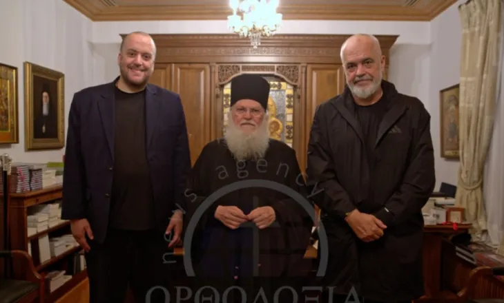Rama viziton Malin Athos, kalon natën në Manastirin e Vatopedisë