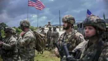 Raporti: Pentagoni po shqyrton mundësinë e tërheqjes së të paktën 25,000 trupave amerikane nga Evropa –