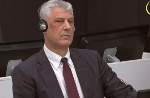 Reagon avokati i Hashim Thaçit