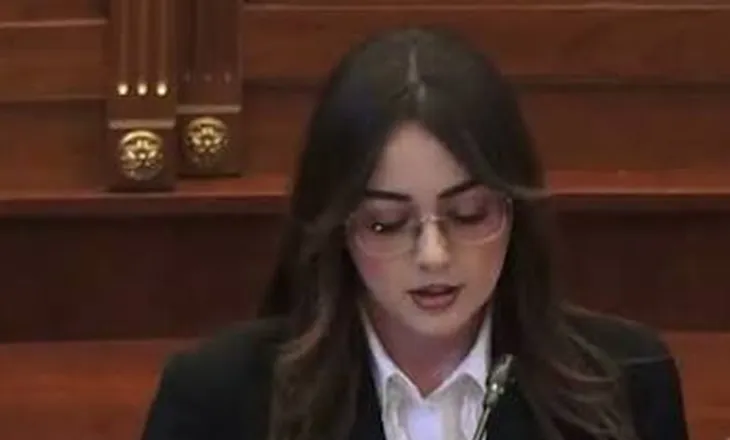 Reagon deputetja e PDK-së pas vendimit në Hagë/ Sala Jashari: Kuvendi të mblidhet urgjentisht