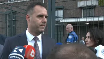 Reagon ministri i Jashtëm i Kosovës: E pabesueshme që një gjykatë, e cila flet në emër të Kosovës, të marrë këtë veprim