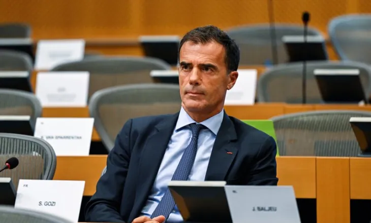 Reagon Sandro Gozi: Rama e mori si akuzë, ne kërkuam vetëm të dimë kush ua mbylli llogaritë “Flamingove”