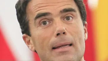Reagon Sandro Gozi: Rama e mori si akuzë, ne kërkuam vetëm të dimë kush ua mbylli llogaritë “Flamingove”