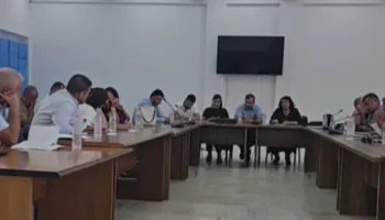 Reforma Territoriale, Këshilli Bashkiak i Krujës voton kundër kalimit të Rinasit dhe aeroportit “Nënë Tereza” nën administrimin e Tiranës