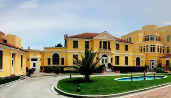Riatdhesimi i 5 shtetasve nga Siria, SHBA-të vlerësojnë Shqipërinë, ja reagimi i ambasadës