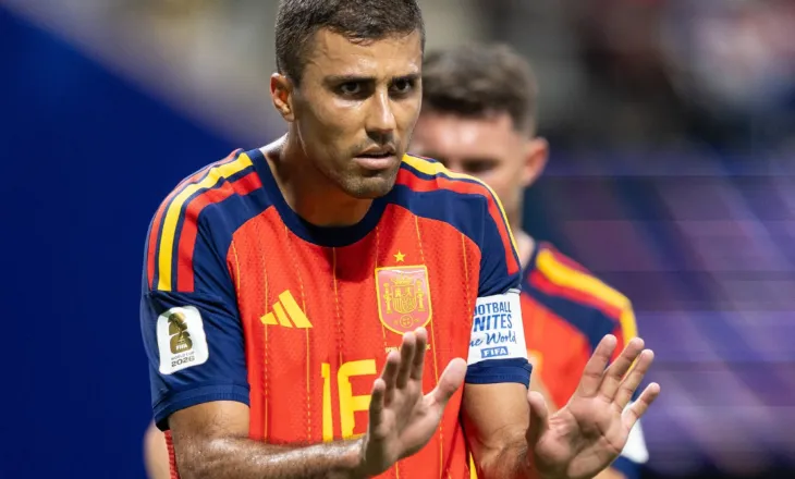 “Rodri është Lionel Messi i futbollit spanjoll, do ta ketë të lehtë të përshtatet te Barcelona”