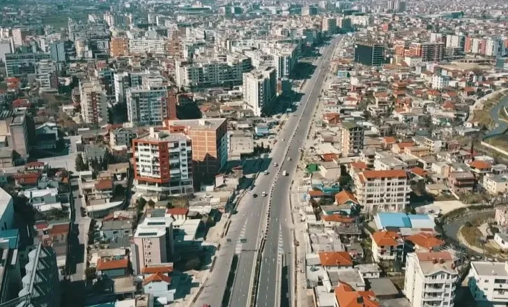 Rreth 140 mln euro nga rivlerësimi/ Në 6 muaj përfunduan 18.777 aplikime, Tirana kryeson me 7.475 prona