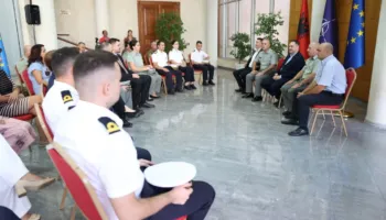 “Rrit bashkëpunimin e FA-ve me NATO-n”- 26 efektivë nisin kursin 3-mujor profesional tekniko-ushtarak, Nufi: Komponent i rëndësishëm!