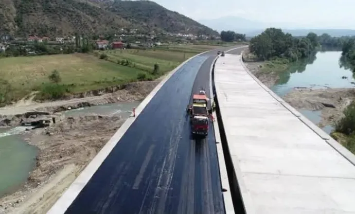 Rruga Elbasan-Rrogozhinë, kryeministri Rama: Vijon puna në të 6 fazat e para të projektit! Realizimi fizik ka arritur në 87%