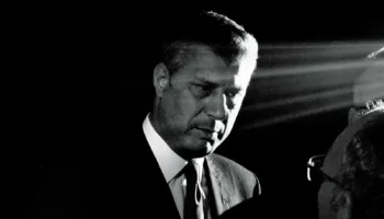 “Ruani qetësinë”/ Hashim Thaçi mesazh të ndjerë për suportuesit e tij