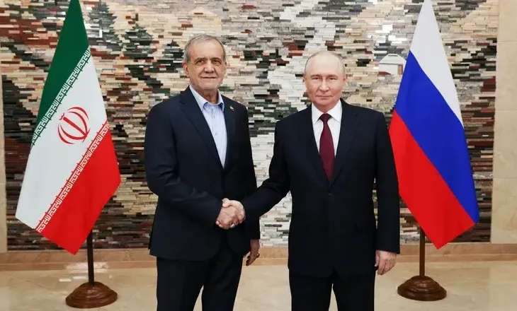 Rusia thellon bashkëpunimin me Iranin, nga energjia bërthamore te kanalet financiare dhe industria ushtarake