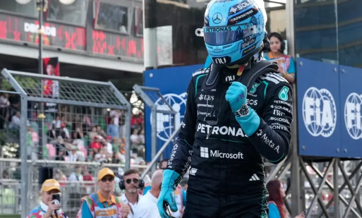 Russell “pole position” në Baku, Antonelli bën aksident, zhgënjejnë Hamilton e Verstappen
