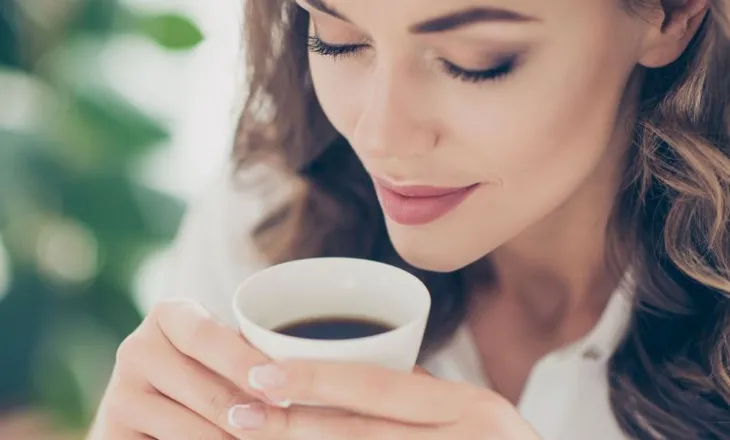 Sa kafe mund të pimë në ditë?