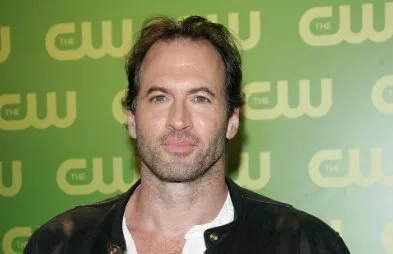Scott Patterson, nga bejsbolli profesionist te suksesi në televizion