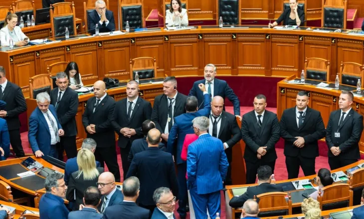 Sekretet shtetërore iu dhanë krimit të organizuar, PS refuzon debatin për skandalin e SHISH, opozita bllokon foltoren