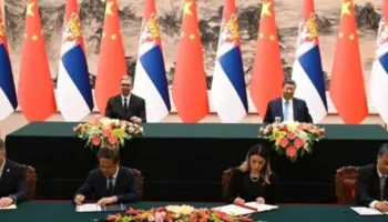 SHBA-ja paralajmëron Serbinë për afrimin me Kinën në fushën e IA-së