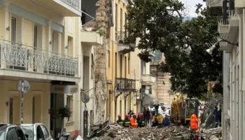 Shembja e godinës në Athinë! Zbardhen identitetet e shqiptarëve që humbën jetën, viktimat motër e vëlla