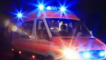 Sherr me thika gjatë natës te ish-Parku në Tiranë, plagoset 26-vjeçari, në pranga 53-vjeçari (EMRAT)