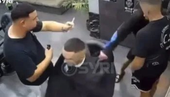 Sherri në Sarandë nisi në një berberhane, 3 të plagosur me thikë! Shikoni pamjet