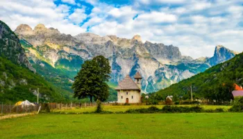Shkodër, fluks vizitorësh në destinacionet turistike dhe natyrore, nga Alpet e Thethit te bregdeti i Velipojës
