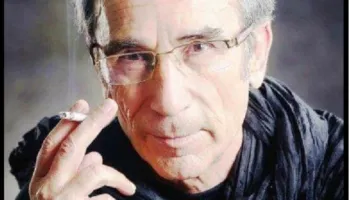 Shkrimi prekës i Zija Çelës për djalin e ndjerë: E kërkoj nganjëherë, e thërras në emër…