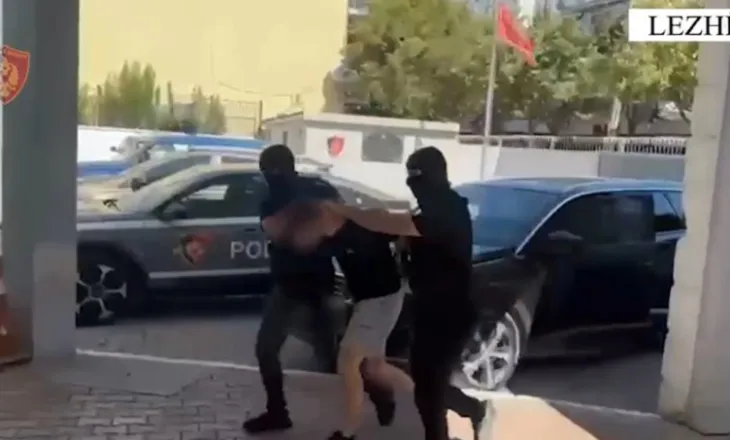 Shpërndanin kokainë me makinë në qytetin e Laçit, “Destinacioni” prangos 2 të rinjtë nga Tirana dhe Laçi! Hetime se nga e gjenin drogën (VIDEO)