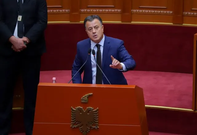 Shpërthen Noka: Çfarë duhet të ndodhë në këtë vend që kryebanditi Rama të japë dorëheqjen