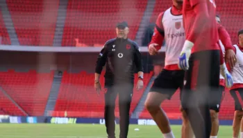 Shqipëria, Maran dorëzon listën në UEFA, 4 lojtarë përfundojnë në tribunë