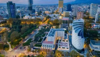 Shqipëria “një fshat” i madh/ Vetëm 6 bashki klasifikohen si qytete, si është ndarë vendi pas Censusit 2023