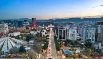 Shqipëria zgjerohet në hartën ajrore të Evropës, hapet linja e parë direkte Luksemburg–Tiranë