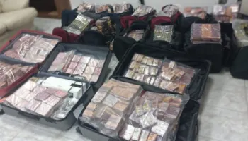 Shqiptari kapet me mbi 400 kg drogë në mes të Romës! E kishte fshehur nëpër valixhe e në frigorifer, zbulohet dhe depo magazinimi