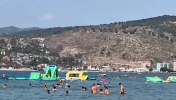 Shtatori zgjat sezonin turistik, pushuesit zgjedhin detin me çmime më të favorshme