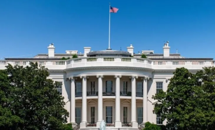 Shtëpia e Bardhë bllokon CNN të udhëtojë me Air Force One