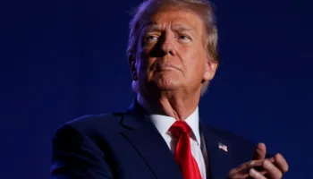Shtëpia e Bardhë prezanton “Trump TV”, vendimi vjen pas largimit të tre mediave amerikane